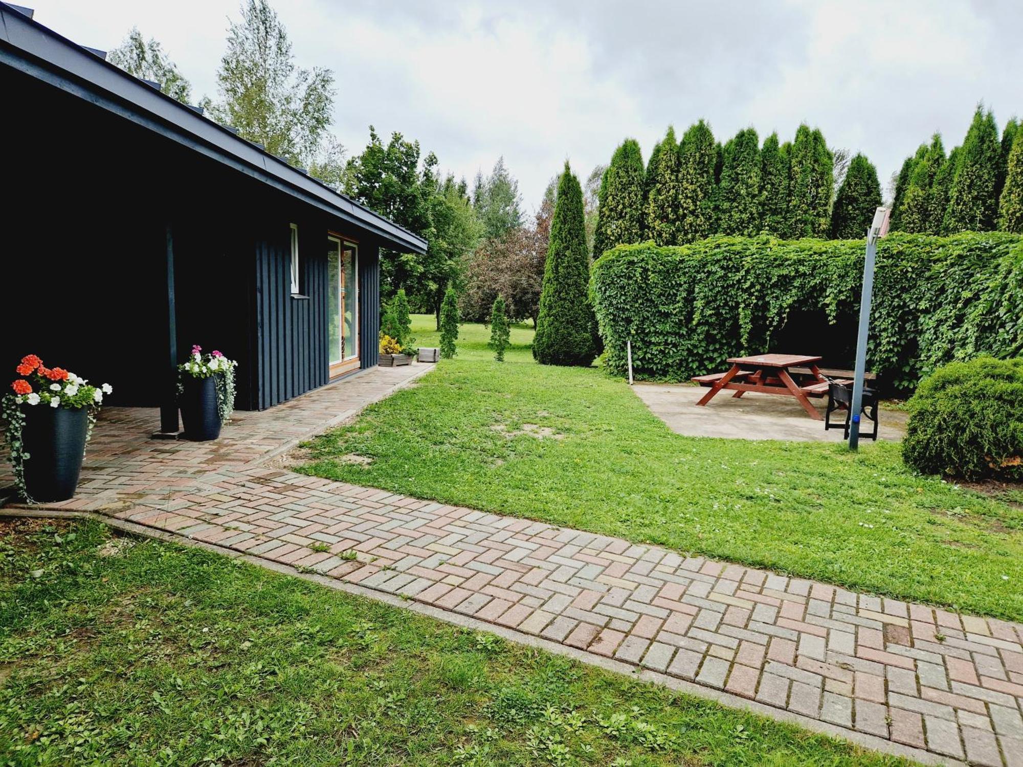 Guest House Podnieki Ventspils Dış mekan fotoğraf