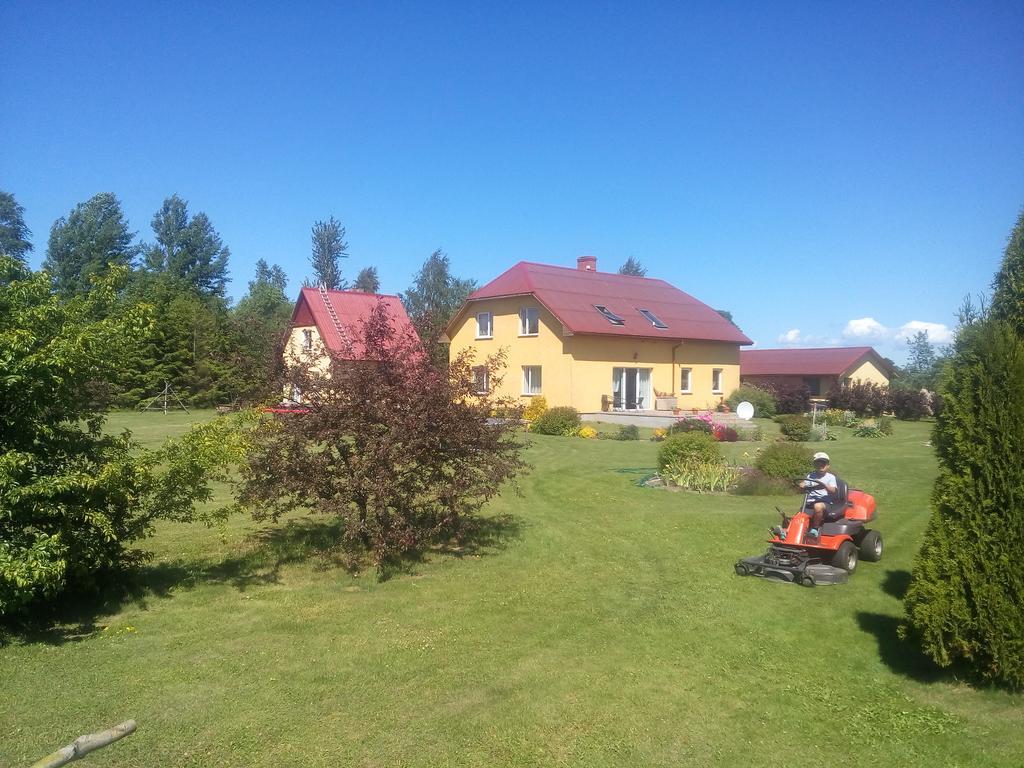 Guest House Podnieki Ventspils Dış mekan fotoğraf